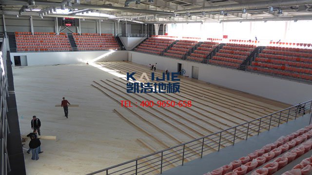 體育木地板廠家哪家好？ 體育館專用運動木地板廠家——凱潔地板