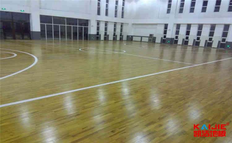 20厚體育運(yùn)動地板怎么維修？